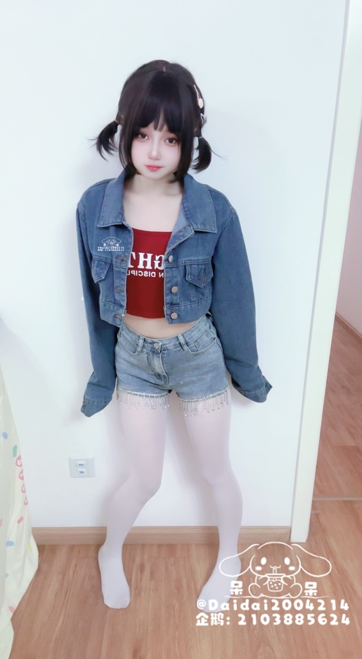 26032312   呆呆 推特合集 118P+84V-949M