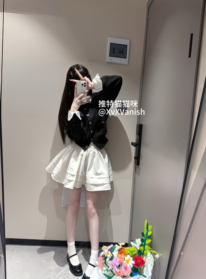 26031303   傲娇猫猫 推特合集 122P+83V-214M