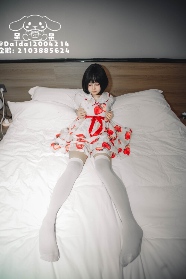 26032312   呆呆 推特合集 118P+84V-949M