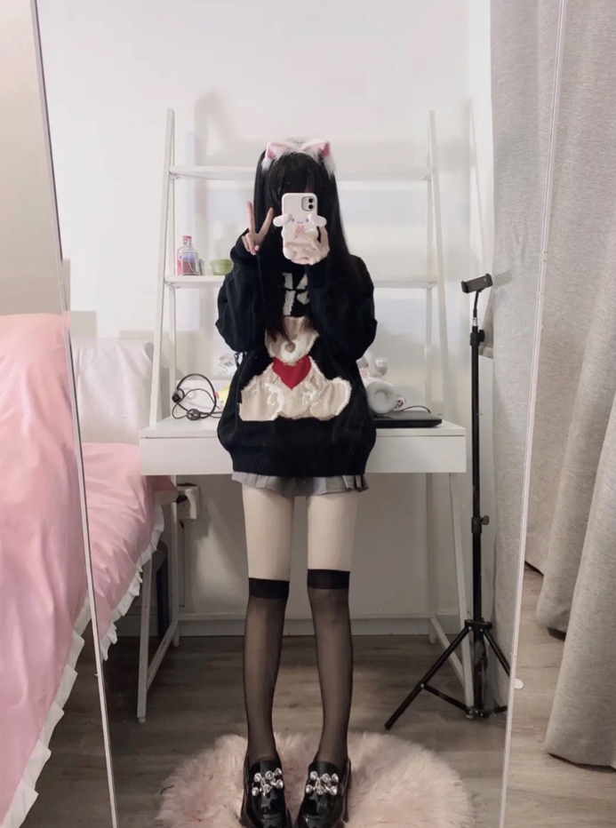 26031317    小瑶萝莉酱 推特合集 392P+42V-138M