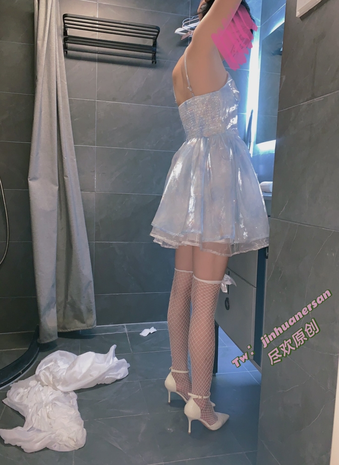 26032304   尽欢 推特合集 180P+14V-442M