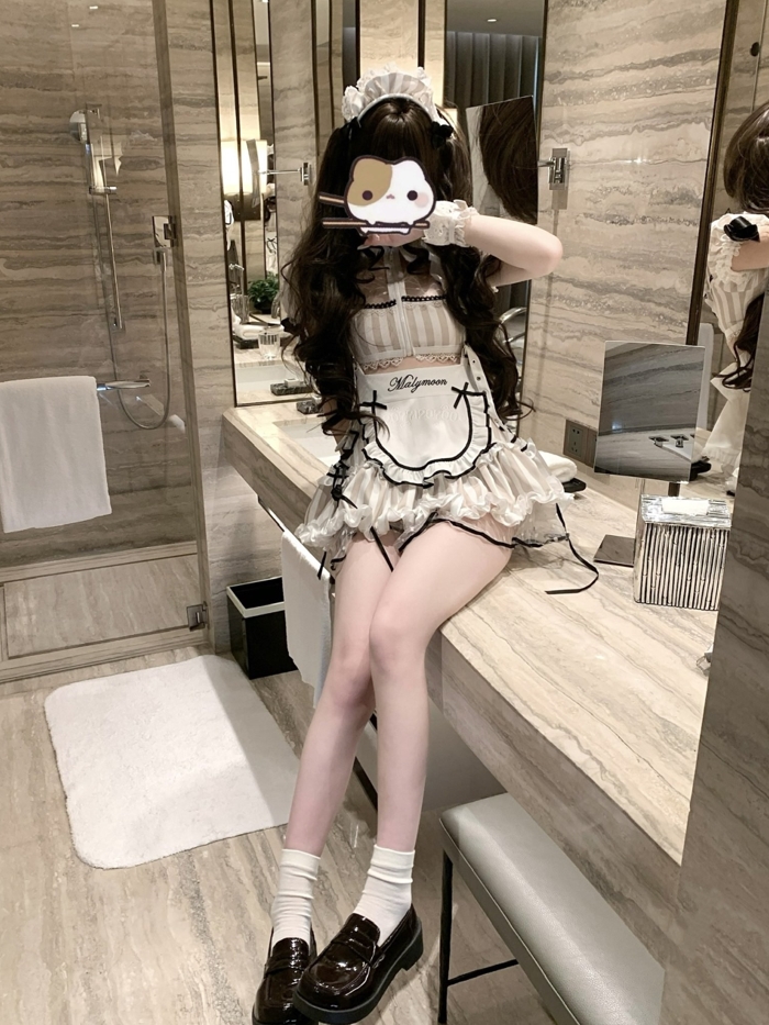 26030408  绵绵小椰 推特合集 233P+148V-702M