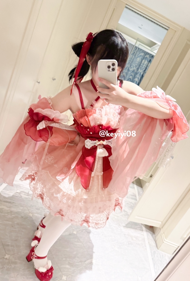 26031318   小亦无敌 推特合集 115P+128V-398M