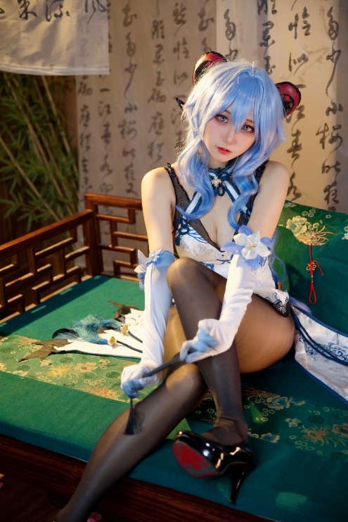 26031715   屑雪雪鸭 - 甘雨青花瓷 50P-231M