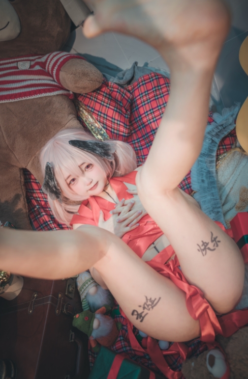 26032912   Shimoe Koharu Santa Ver. (Blue Archive) 90P-674M