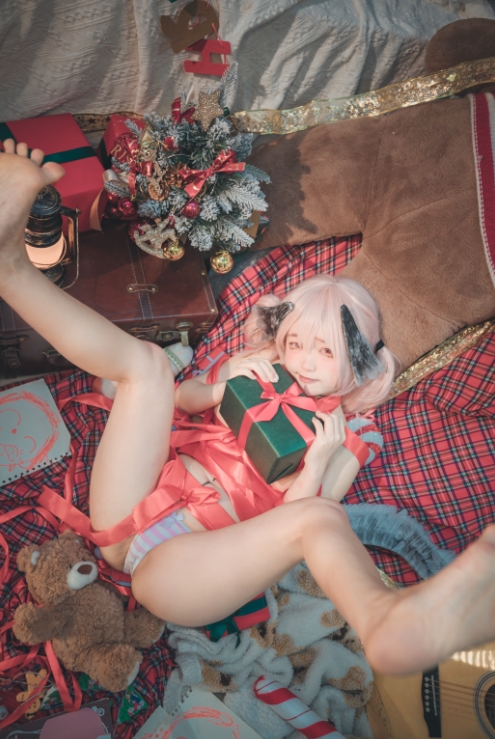 26032912   Shimoe Koharu Santa Ver. (Blue Archive) 90P-674M