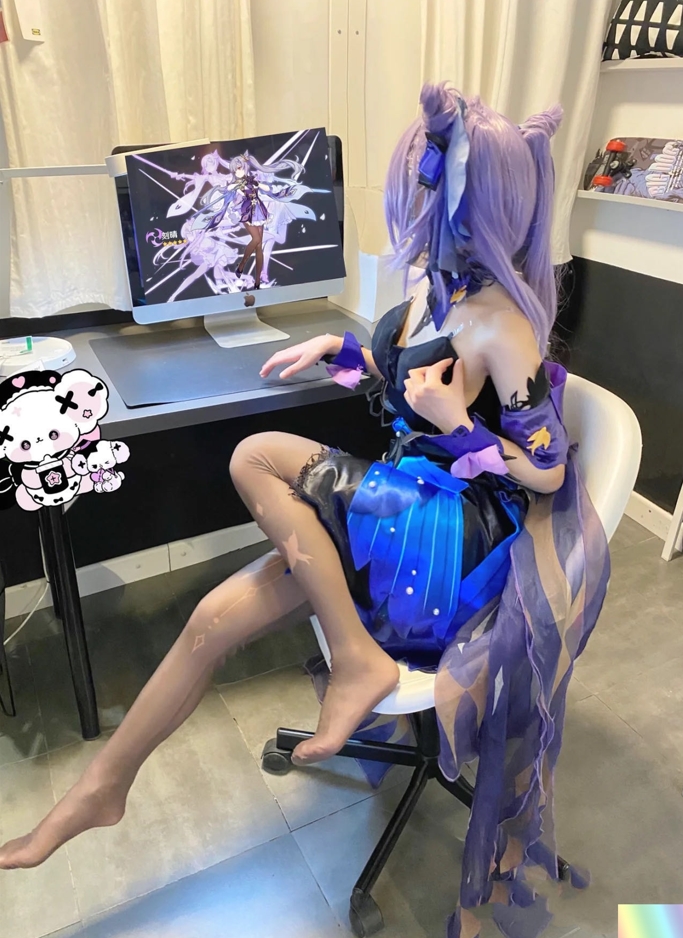 26042901  fanchaYJS 专泡良家 众多反差婊 推特合集 237P+75V-3.13G