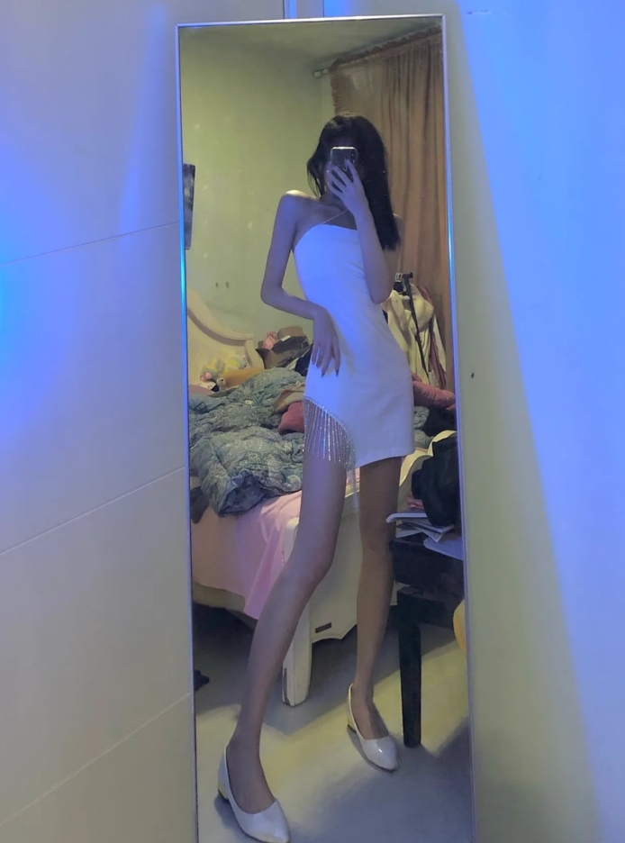 26041303   上戏腐女 推特合集 48P+36V-3.27G