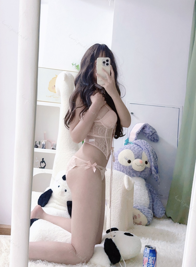 26042918   小狗祈愿铃 推特合集 224P+12V-181M