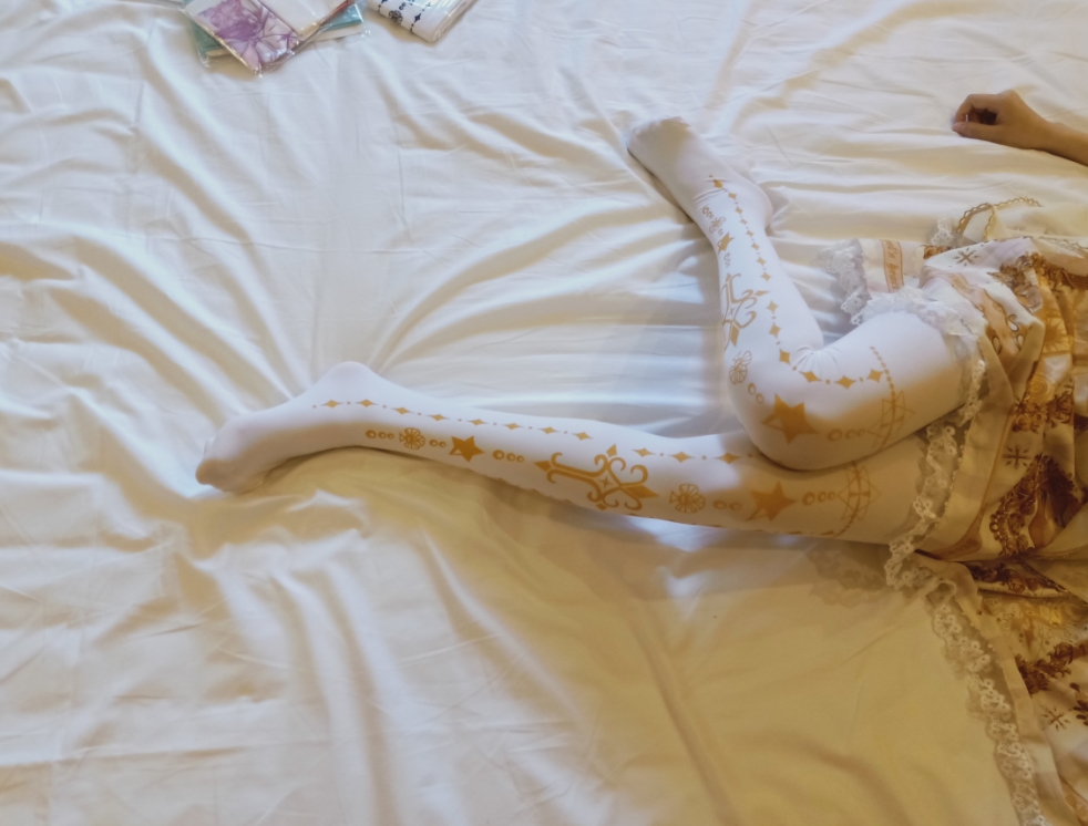 26040416 想要个公主抱 7套合集 257P+40V-2.08G