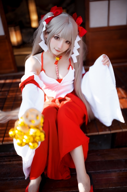 26040715   是三不是世w - 碧蓝航线 可畏巫女 21P-566M