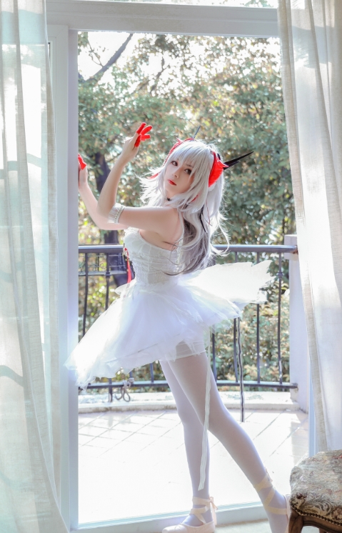 26040717  苏嫣嫣阿姨 - 明日方舟 w芭蕾 30P-262M