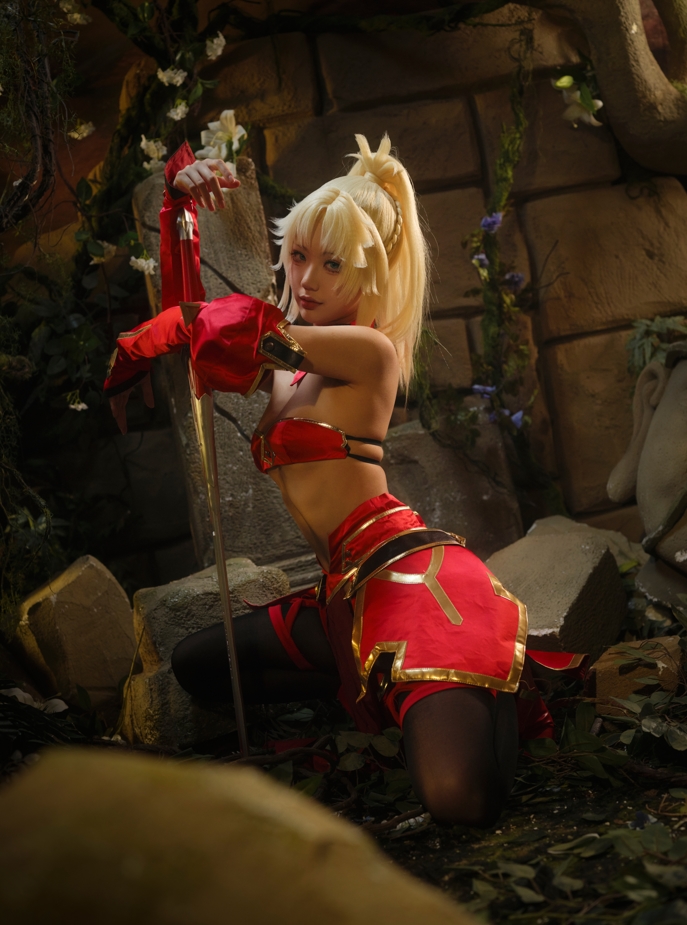 26040408 湖里狸 6套合集 190P-1.48G