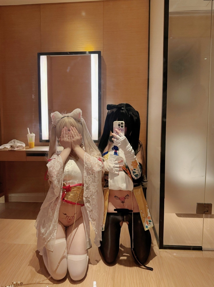 26051309   一枚呆呆 推特合集 78P+105V-265M