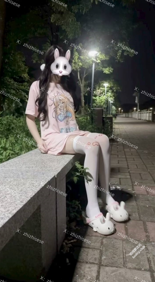 26051310   只只酱 推特订阅合集 15P+2V-671M