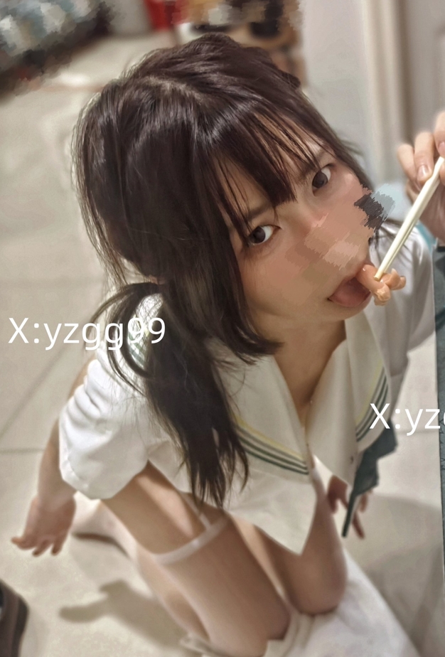 26052416  养只果果  推特订阅合集 26P+2V-737M