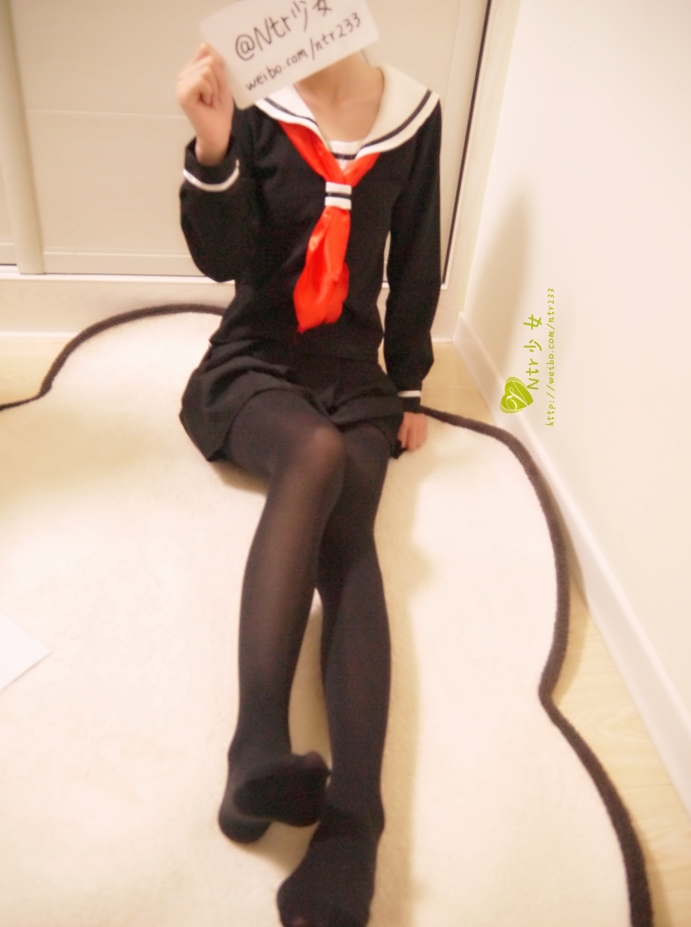 26052720   吃货小绿 27套合集 1802P+31V-8.3G