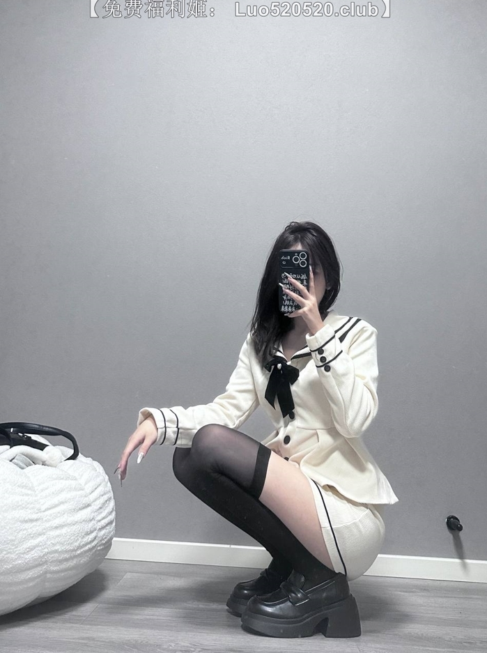 26062301  Elsa林绾绾 推特合集 105P+10V-340M