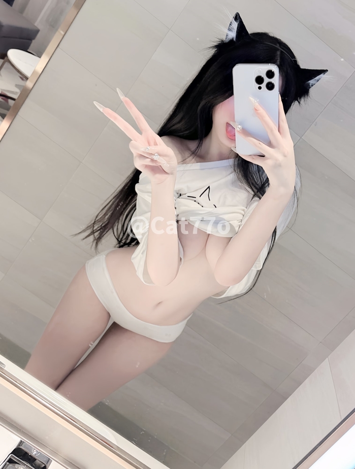 26060611  Cat77o 推特合集 49P+8V-925M