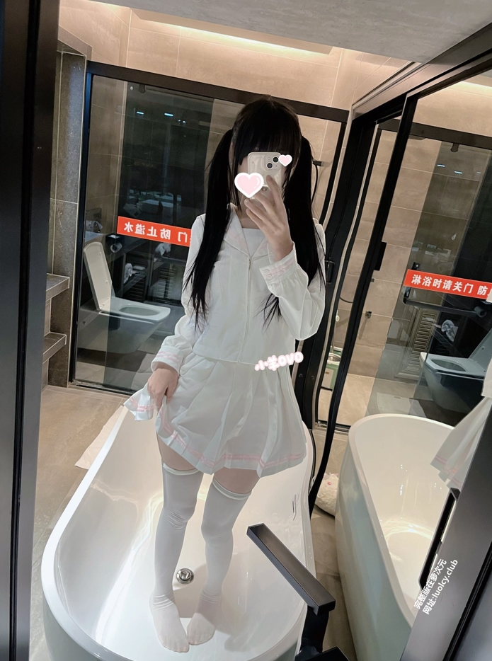 26062306 重生之我在X卖屁眼 推特合集 87P+3V-1.64G