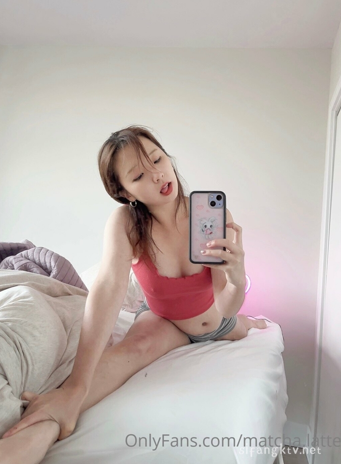 26062312  Matcha 推特合集 918P+69V-1.47G