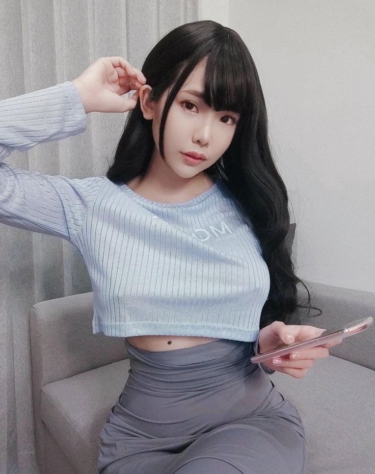 26062313  Minichu 推特散图合集 216P-87M