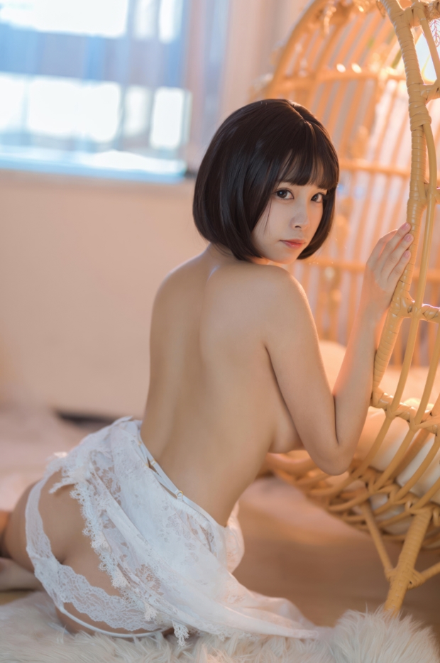 26060208  三無人型 - 日落 32P-108M