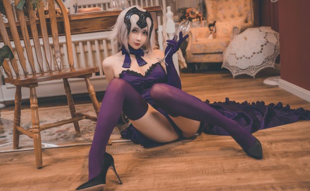 rioko凉凉子 醉贞 [29P/7V/689MB]