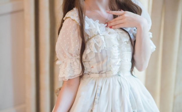 lolita风格46套[276p 403mb]