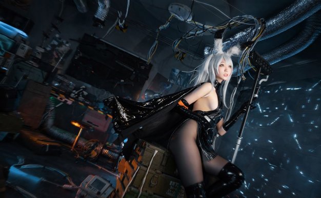 [006][原版无水印]周叽是可爱兔兔 NO.014 精二暴行 [22P-303M]