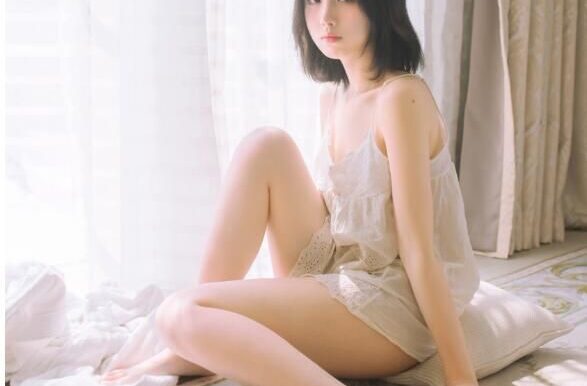 念雪–白色吊带