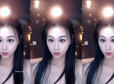 22100716  幼夏 – 开叉睡衣   4V-1.29G