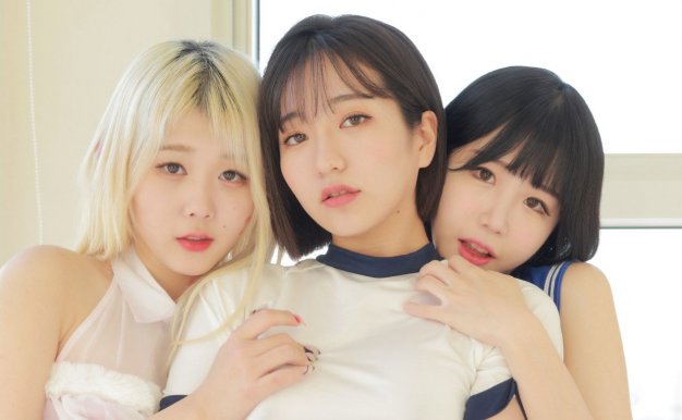 [240] 에디린 Addielyn – (ad1yn2) & Zia (지아) [Patreon] – 3 Girls January 2022 [36P4V-888MB] 秒传