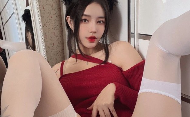 12011906 阿汐汐W – 圣诞特辑 51P-111MB