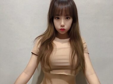 25110212  Shiroissad 推特合集 130P+13V-2.58G