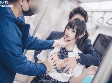 26011018  慕慕Momo 22套合集 1054P+15V-13.7G