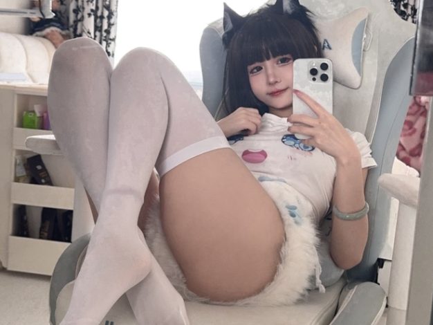 26020108  B站雨乃 舰长合集 12P+18V-2.97G